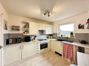 Photo 10- click for photo gallery